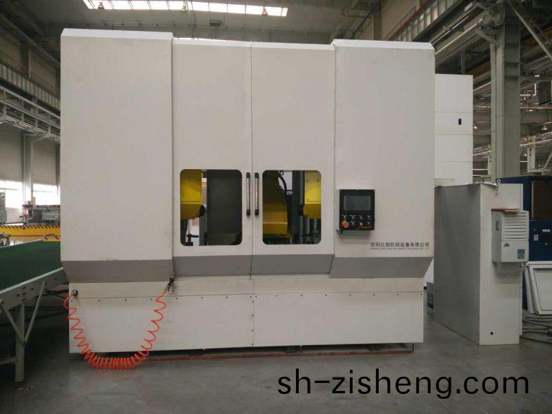 異型(xing)筦(guan)鋸(ju)切(qie)數(shu)控機(ji)牀(chuang)