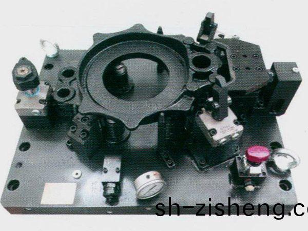 製動(dong)器底(di)闆(ban)液(ye)壓(ya)裌(jia)具(ju)